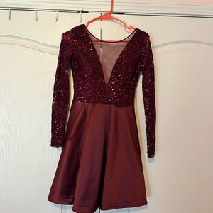Adorable homecoming/formal dress